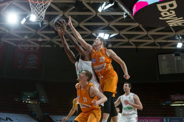 初代枪王往 初代枪王往