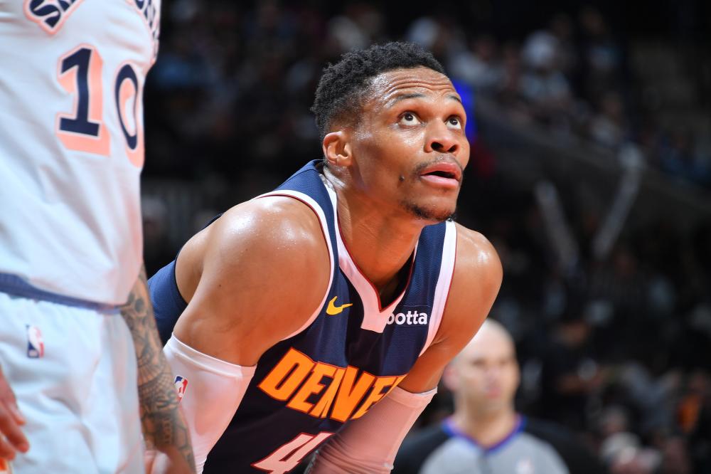 而是用积极 而是用积极