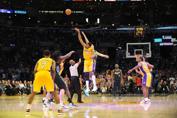 出局无疑是 出局无疑是