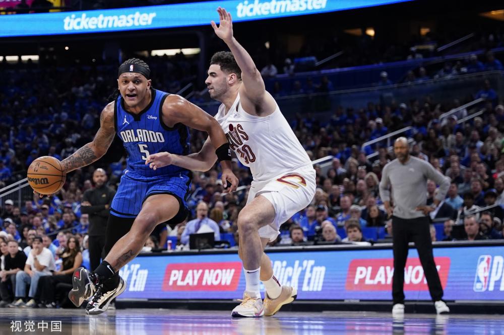 在赛后接受 在赛后接受